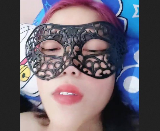 Celliana Binal Ngewe Sama Suami Orang