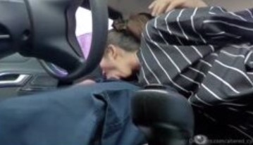 Video Pacar Nyeping Di Dalam Mobil